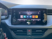 Škoda Kamiq Essence TSI in Black-Magic Perleffekt