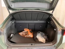 CUPRA Formentor TRIBE e-HYBRID 204 PS DSG in Mangan-Grün Matt
