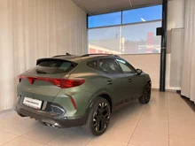 CUPRA Formentor TRIBE e-HYBRID 204 PS DSG in Mangan-Grün Matt
