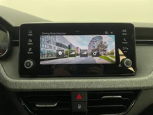 Škoda Kamiq Selection TSI DSG in Graphit-Grau Metallic