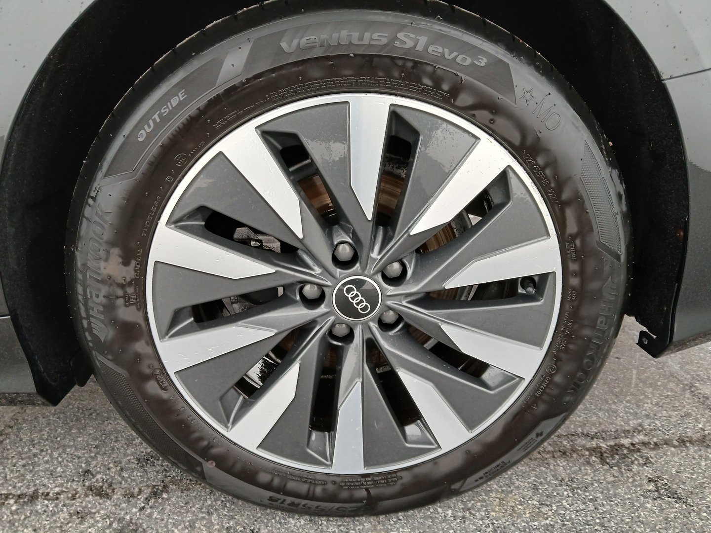 Audi A6 Avant 2.0 TDI ultra | Bild 9 von 33