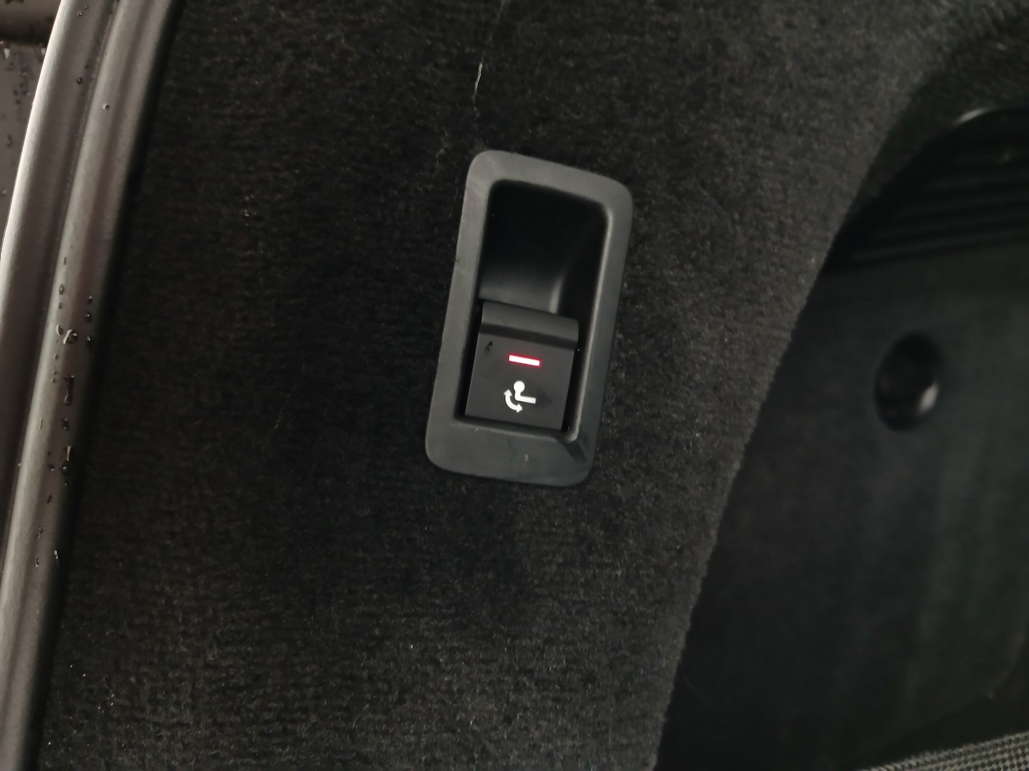 Audi A6 Avant 2.0 TDI ultra | Bild 31 von 33