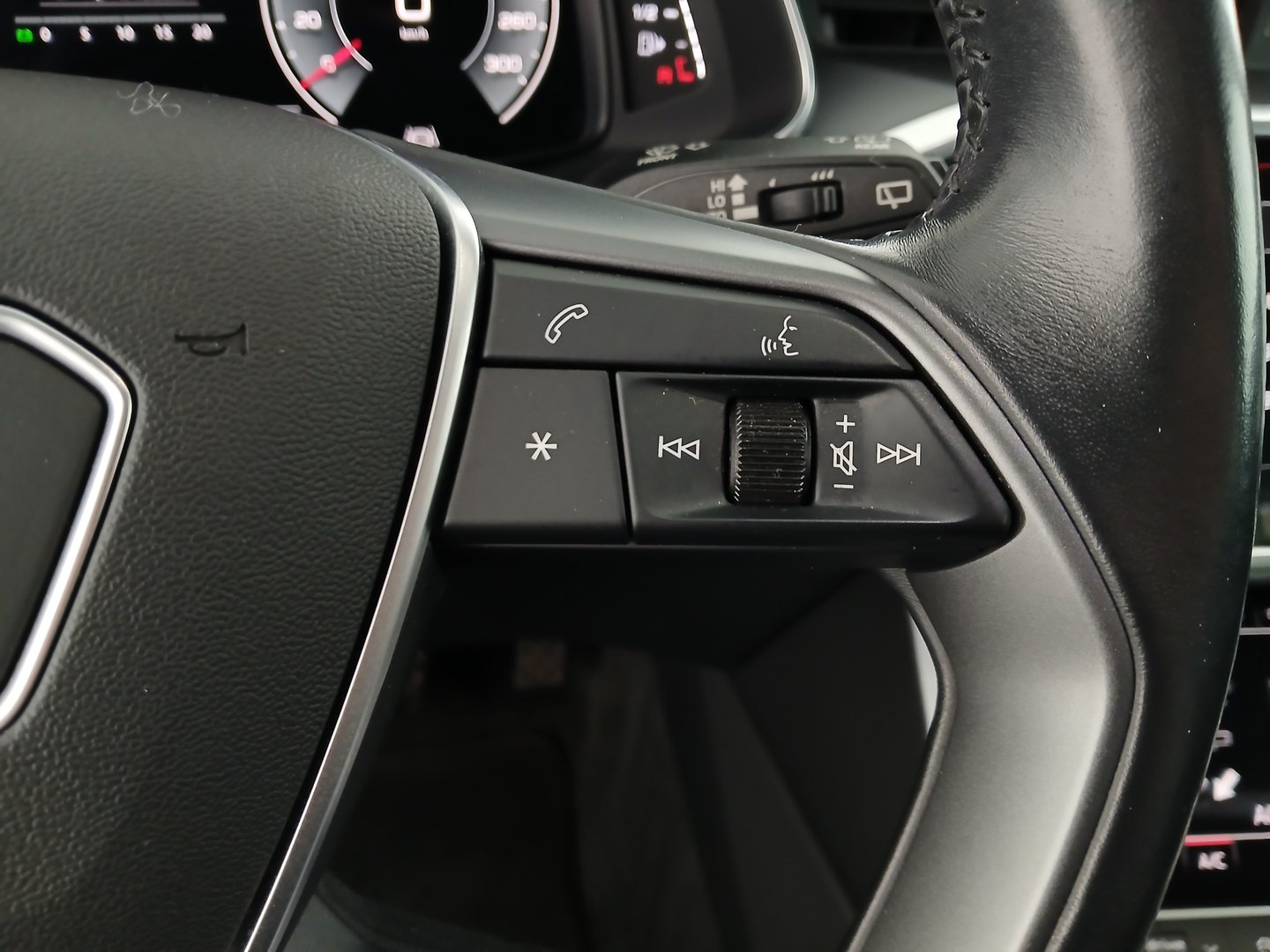 Audi A6 Avant 2.0 TDI ultra | Bild 18 von 33