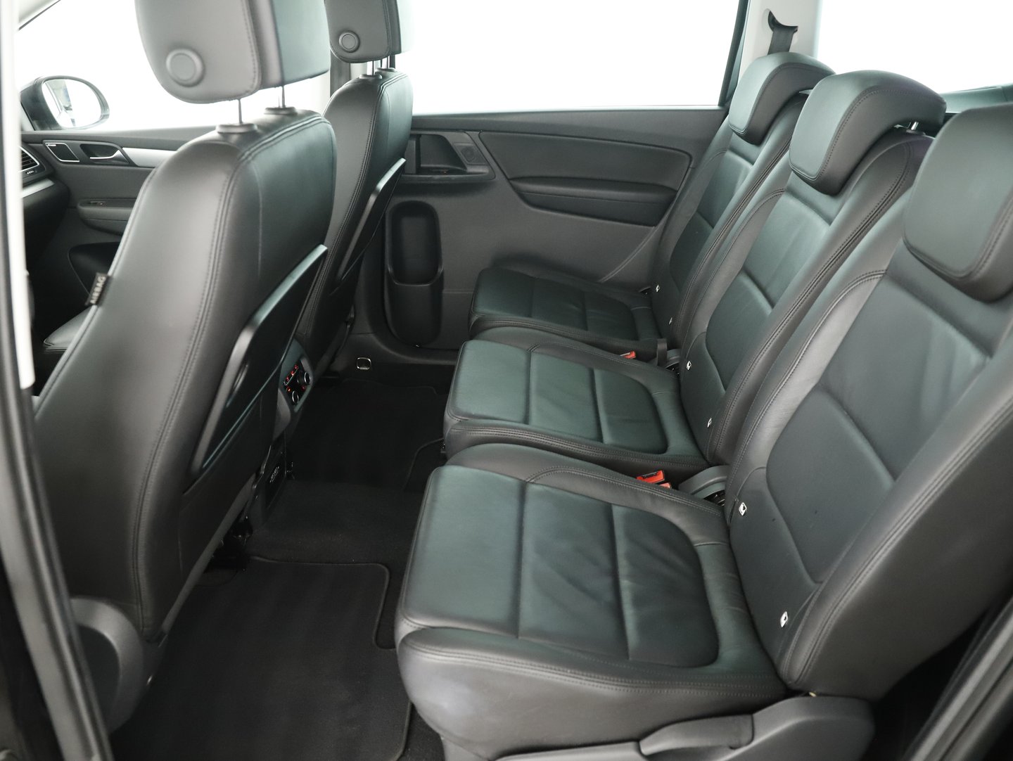 VW Sharan Business+ TSI DSG 7-Sitzer | Bild 9 von 15