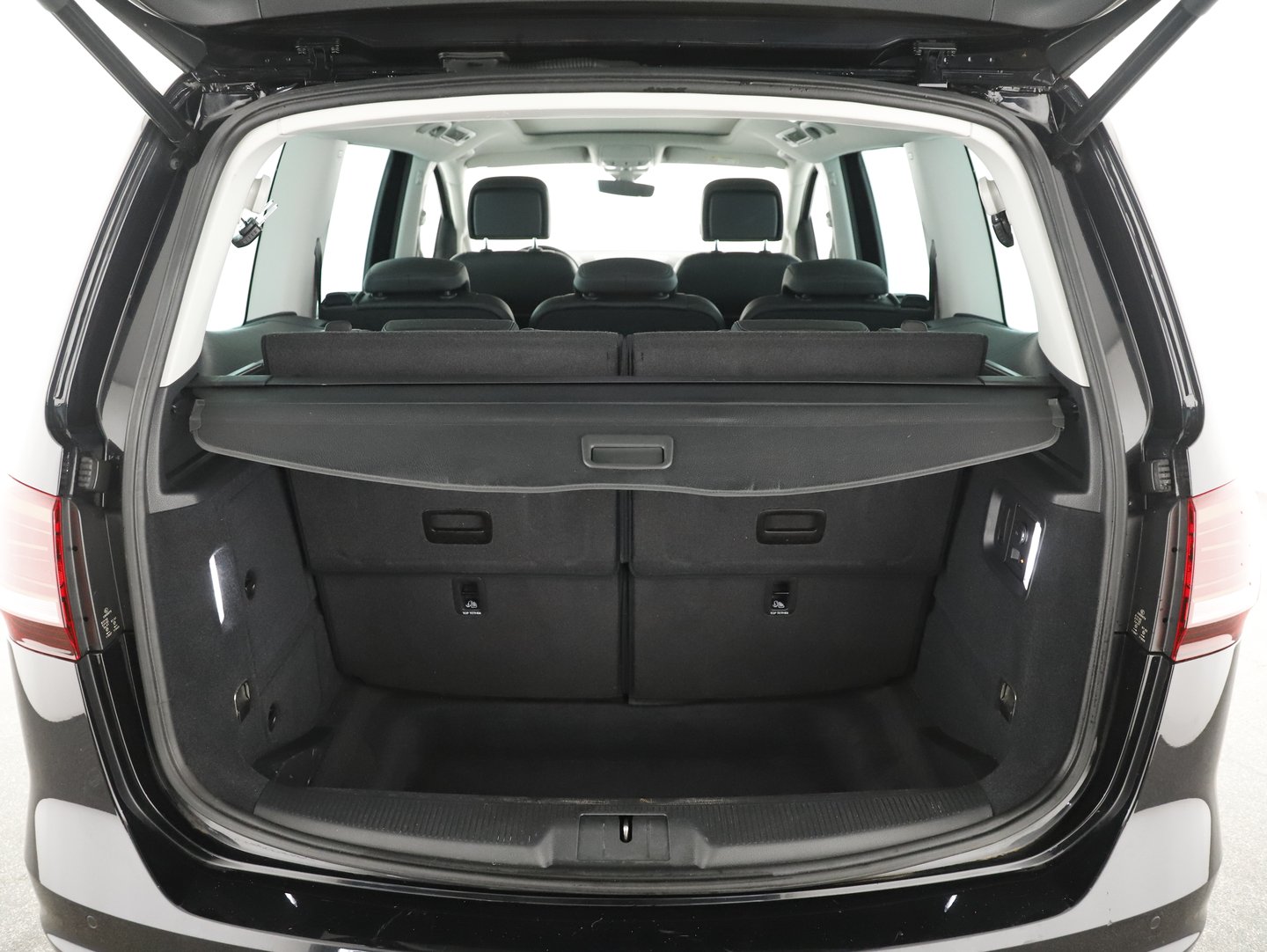 VW Sharan Business+ TSI DSG 7-Sitzer | Bild 10 von 15