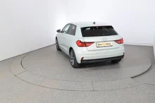 Thumbnail-Foto von Fahrzeug