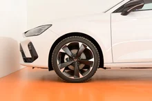 Thumbnail-Foto von Fahrzeug