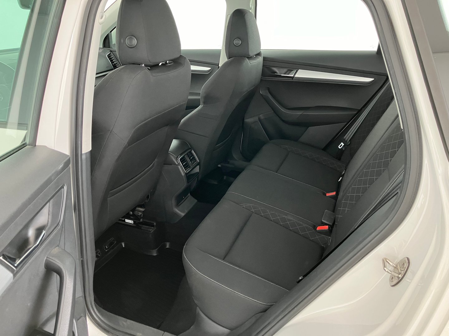 Škoda KAROQ 4x4 Ambition Limited TDI | Bild 12 von 15