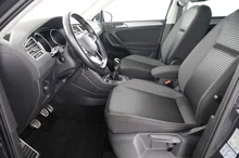 VW Tiguan Life TDI in URANOGRAU