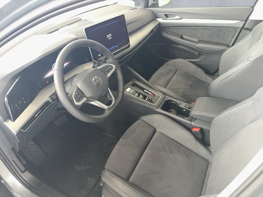 Bild eines VW Golf Rabbit mHEV DSG