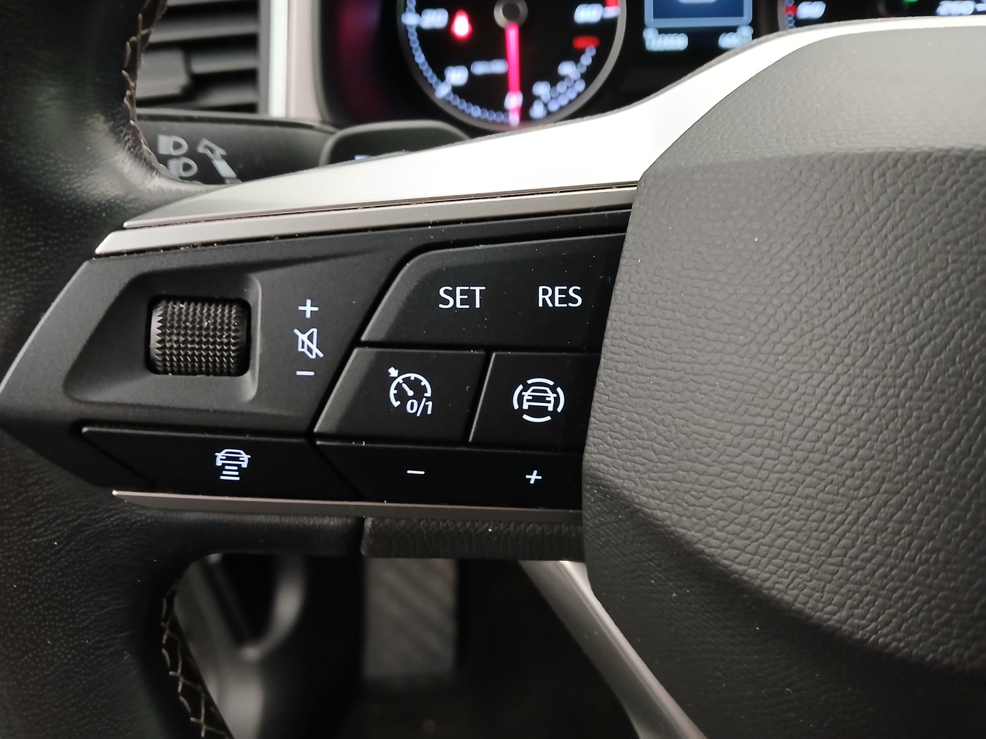 SEAT Ateca Xperience 2.0 TDI DSG 4Drive | Bild 15 von 31