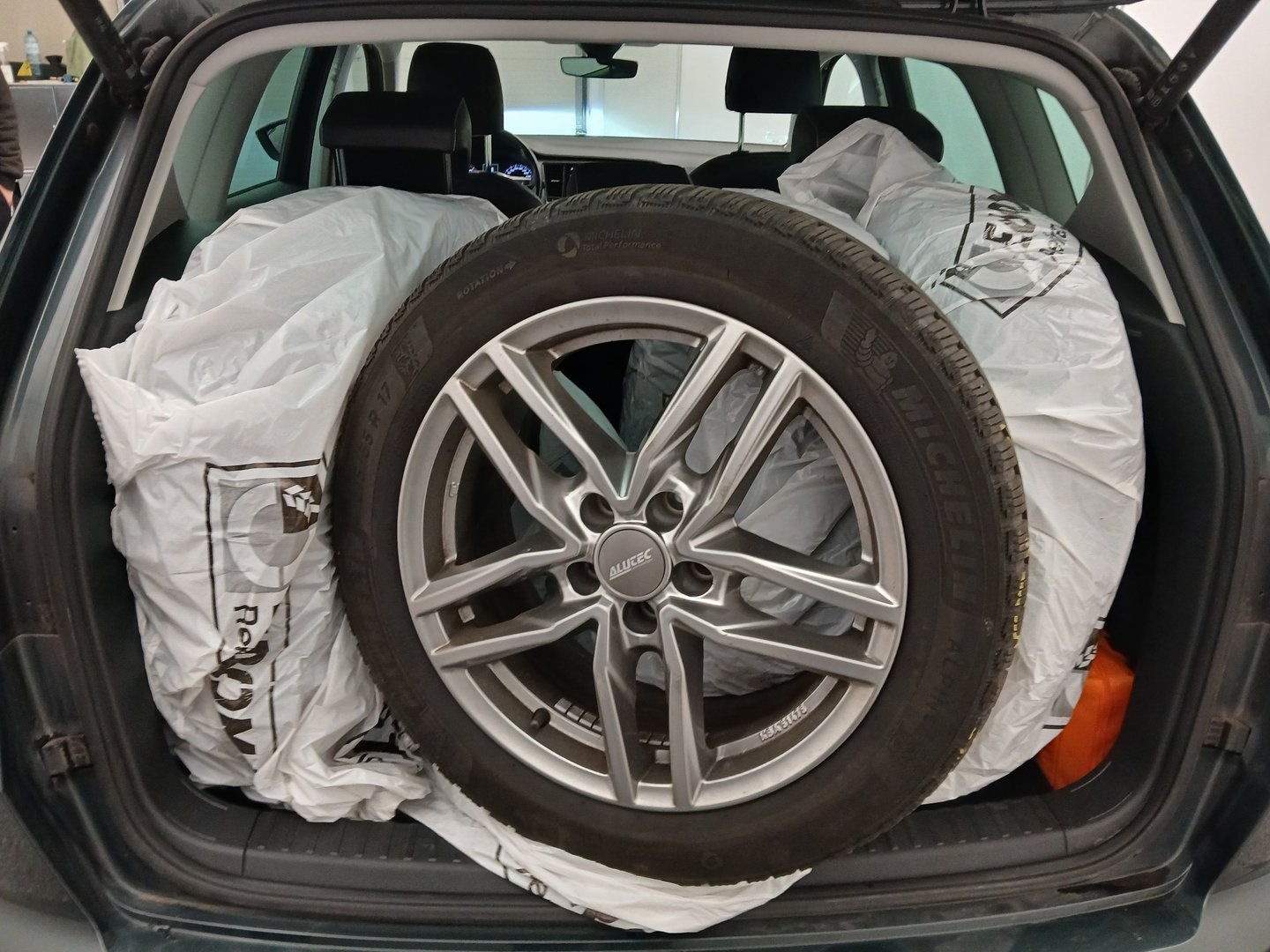 SEAT Ateca Xperience 2.0 TDI DSG 4Drive | Bild 28 von 31