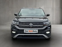 VW T-Cross Life TSI in Deep Black Perleffekt
