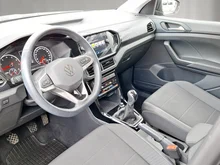 VW T-Cross Life TSI in Deep Black Perleffekt