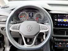 VW T-Cross Life TSI in Deep Black Perleffekt