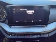 Škoda Octavia Combi 4x4 Ambition TDI DSG in Brillant-Silber Metallic