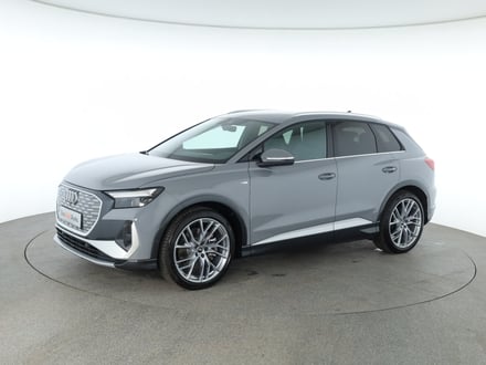 Audi Q4 45 e-tron business