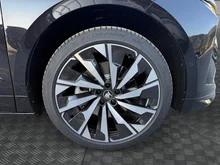 Škoda Enyaq Coupé Sportline 85x in Black-Magic Perleffekt