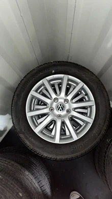 Thumbnail-Foto von Fahrzeug