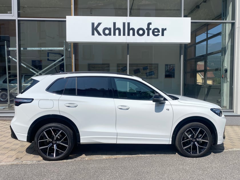 VW Tiguan Sport TDI 4MOTION DSG