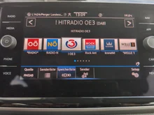 VW Touran Comfortline TDI SCR DSG in F9 Caribbean Blue Metallic