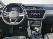 VW Touran Comfortline TDI SCR DSG in F9 Caribbean Blue Metallic