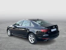 Audi A4 Limousine 2.0 TFSI ultra Sport in mythosschwarz met.