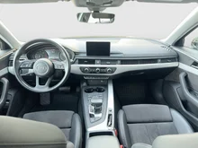 Audi A4 Limousine 2.0 TFSI ultra Sport in mythosschwarz met.