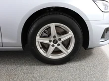 Thumbnail-Foto von Fahrzeug