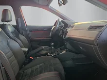 SEAT Arona FR EcoTSI in Desire-Red Metallic Dach Fels-Grau