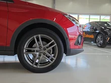 SEAT Arona FR EcoTSI in Desire-Red Metallic Dach Fels-Grau