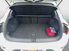 VW T-Roc Design TDI in Pure White Dach Schwarz