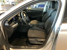 Škoda Octavia Combi Selection TSI mHEV DSG in Brillant-Silber Metallic