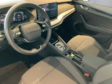 Škoda Octavia Combi Selection TSI mHEV DSG in Brillant-Silber Metallic