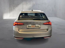 Škoda Octavia Combi Selection TSI mHEV DSG in Brillant-Silber Metallic