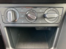 VW Taigo 4Me TSI in Rauchgrau Metallic
