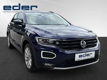 VW T-Roc Design TDI in Atlantik Blue Metallic