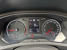 VW T-Roc Design TDI in Atlantik Blue Metallic
