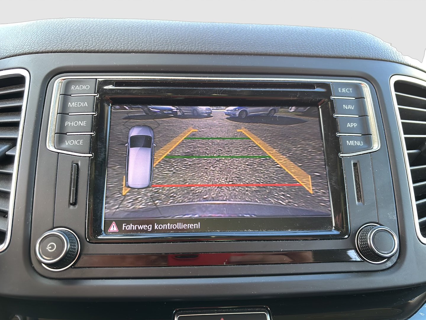 VW Sharan Highline TDI SCR DSG 7-Sitzer | Bild 19 von 29