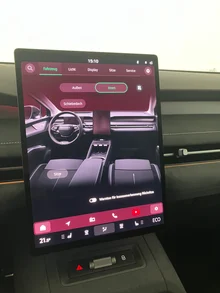 Škoda Peaq Sportline 90x in Rosewood-Beige Metallic