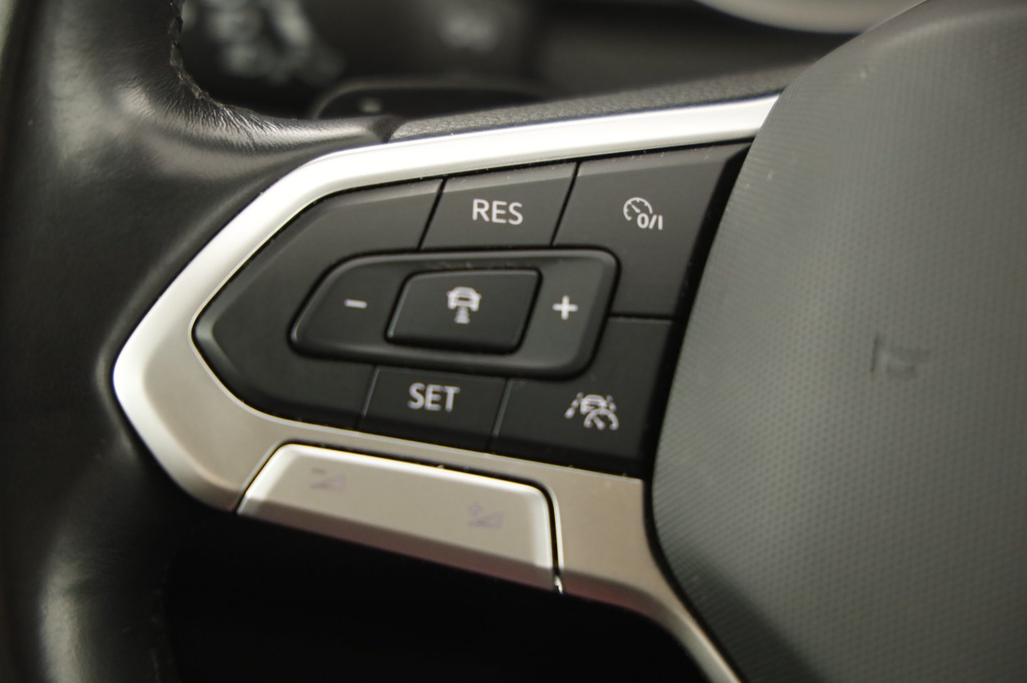 VW Passat Variant Business TDI DSG | Bild 9 von 21