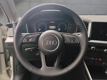 Audi A1 Sportback 30 TFSI S line in TAUSILBER METALLIC