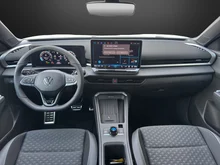 VW T-Roc R-Line eTSI DSG in Pure White Dach Black Uni