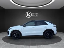VW T-Roc R-Line eTSI DSG in Pure White Dach Black Uni
