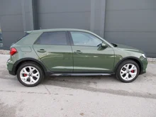 Thumbnail-Foto von Fahrzeug