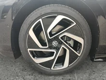 Thumbnail-Foto von Fahrzeug