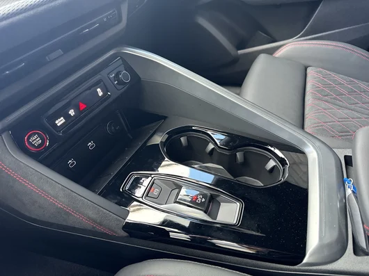 Bild eines Audi Q5 e-hybrid quattro 270 KW