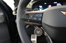 CUPRA Terramar e-HYBRID 204 PS DSG in Cosmos-Blau Metallic