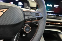 CUPRA Terramar e-HYBRID 204 PS DSG in Cosmos-Blau Metallic