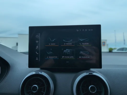 Bild eines Q2 30 TFSI admired